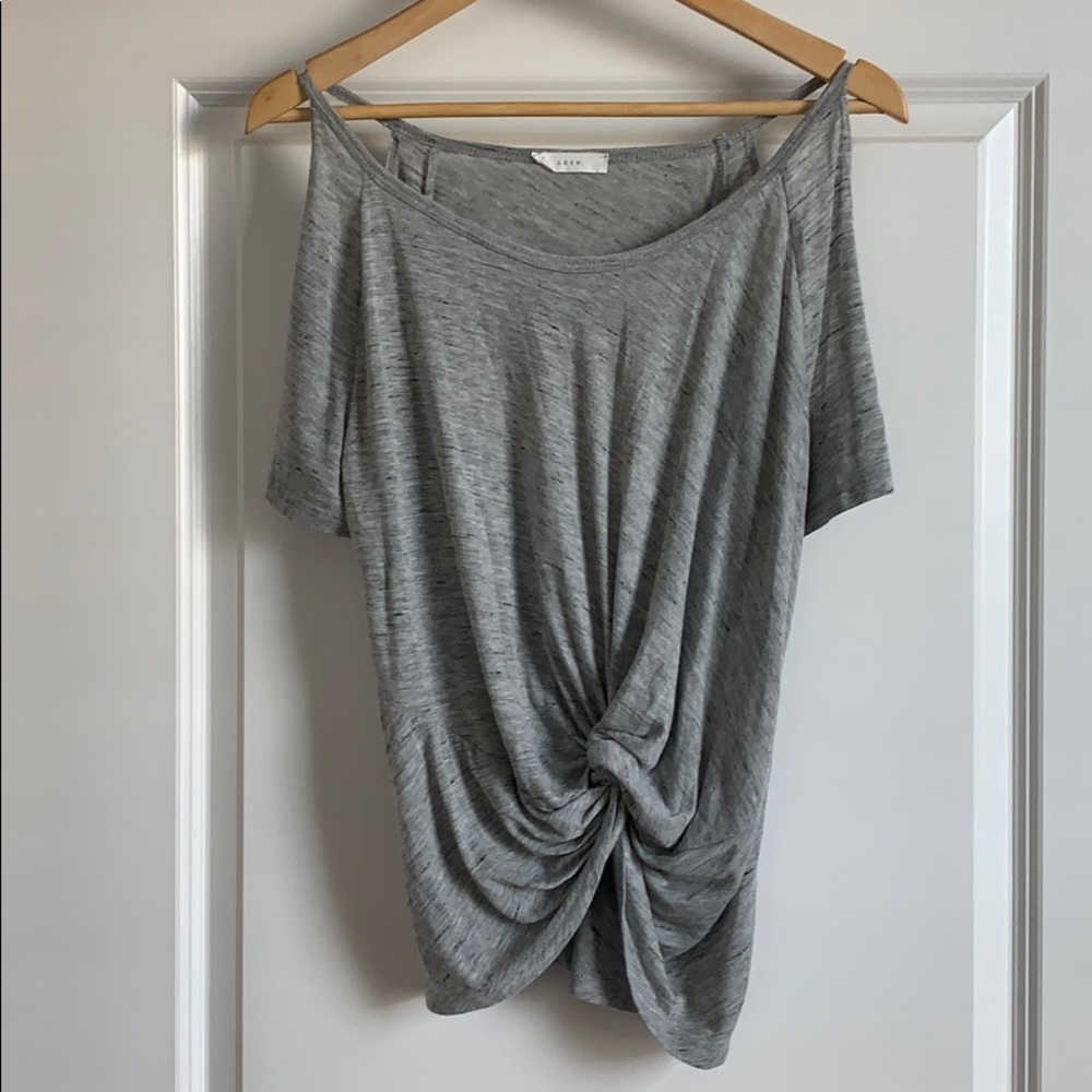 Lush Knotted Front Top
